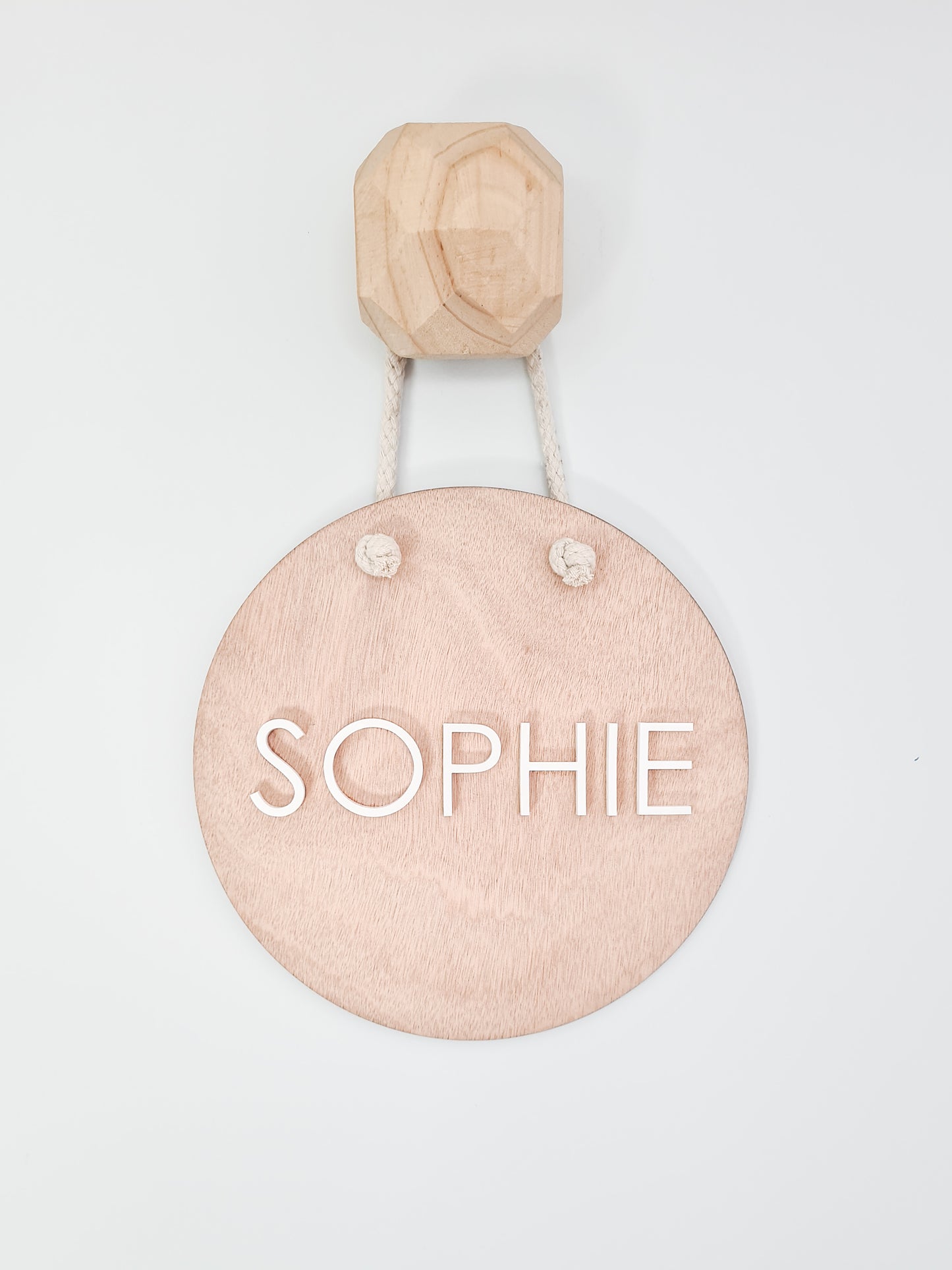 Round Single Name Plaque